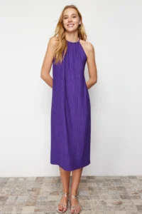 TRENDYOLMİLLA Purple shift/Plain Zero Sleeve Midi pleated Knitting Dress - Image 4