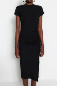 TRENDYOLMİLLA Black Fitted Midi Cotton Flexible Knitting Dress with Gathering and Slit Detail - Image 4