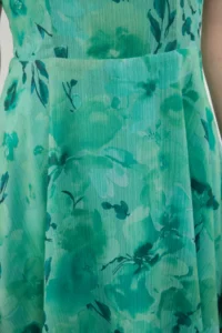 TRENDYOLMİLLA Green Patterned Mini Lined Siphon Weaving Dress - Image 5