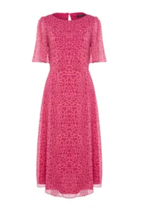 TRENDYOLMİLLA Fuchsia animals Patterned A Cut Angel Arm Lined Siphon Flight Flight Weaving Midi Dress - Image 10