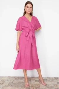TRENDYOLMİLLA Fuchsia Binding Detailed A Cut V-neck Midi Weaving Dress - Image 7