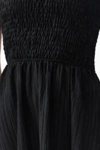 TRENDYOLMİLLA Black Waist Top Size Gipelli One Shoulder Midi Weaving Dress - Image 4