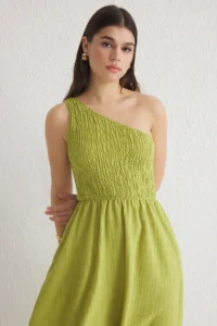 TRENDYOLMİLLA Oil Green Skirt Opened at Waist Gipelli Midi Weaving Dress - Image 3