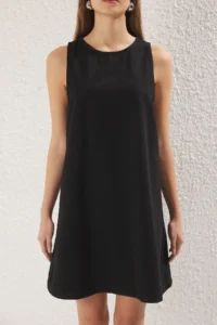 TRENDYOLMİLLA Black with flywheel Oversized Mini denim Dress - Image 3