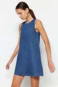 TRENDYOLMİLLA Dark Blue with flywheel Oversized Mini denim Dress - Image 2