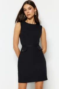 TRENDYOLMİLLA Black Arched Bodysuit hugging Pocket Detail Mini Weaving Dress