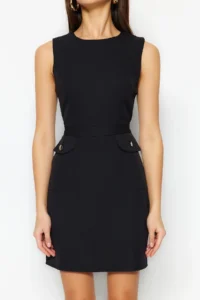 TRENDYOLMİLLA Black Arched Bodysuit hugging Pocket Detail Mini Weaving Dress - Image 4