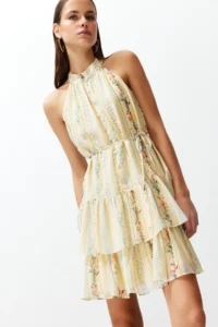 TRENDYOLMİLLA Yellow flower patterned A-Cut Boho Layered Lined Siphon Flight Flight Weaving Mini Dress - Image 5