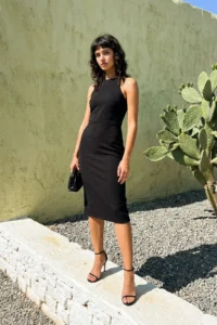 TRENDYOLMİLLA Black Fitted Collar Accessory Detailed Midi Pencil Skirt Weaving Dress - Image 2