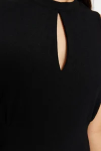 TRENDYOLMİLLA Black Cut Out Detailed bodycone/Fitting Dog collar Knitting Pen Dress - Image 4