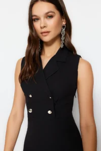 TRENDYOLMİLLA Black Bodycon Button Detailed Slit Midi Pencil Skirt Weaving Dress - Image 3