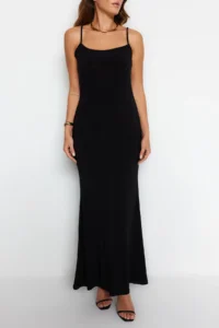 TRENDYOLMİLLA Black Fitted Sleeveless Maxi Flexible Knitting Pen Dress - Image 2