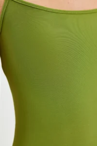 TRENDYOLMİLLA Green Fitted Sleeveless Flexible Knitting Maxi Pen Dress - Image 5
