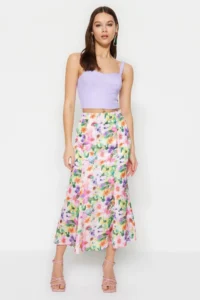 TRENDYOLMiLLA Multicolored flower patterned Maxi Size Weaving Skirt - Image 2