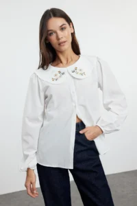 TRENDYOLMİLLA Ecru Collar Embroidery Detailed Cotton Oversized Weaving Shirt - Image 2