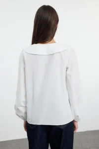TRENDYOLMİLLA Ecru Collar Embroidery Detailed Cotton Oversized Weaving Shirt - Image 5
