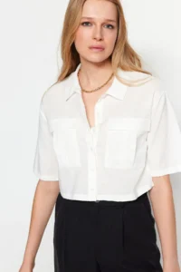 TRENDYOLMİLLA Ecru Utility Pocket Detail Crop Regular Normal Pattern Weaving Shirt - Image 2