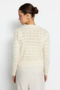 TRENDYOLMİLLA Stone Button Detailed Cellular/Perforated Blouse-Cardigan Set - Image 4