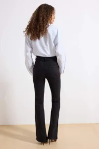 TRENDYOLMİLLA More Sustainable Black High Waist Middle Flexible Flare flared leg jeans - Image 4