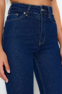 TRENDYOLMİLLA More Sustainable Navy Blue High Waist Middle Flexible Flare flared leg jeans - Image 5