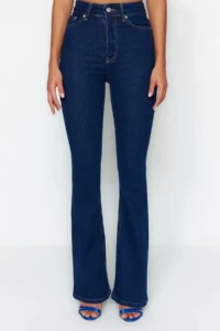 TRENDYOLMİLLA More Sustainable Navy Blue High Waist Middle Flexible Flare flared leg jeans - Image 6