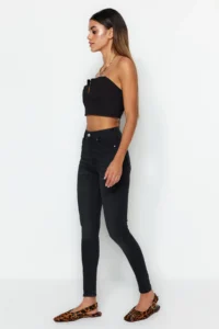 TRENDYOLMİLLA Black Bodysuit hugging High Waist Ekstra Flexible skinny jeans - Image 3