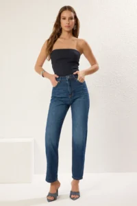 TRENDYOLMİLLA Dark Blue High Waist Plain Kesim Straight 100% Cotton Non-Stretch jeans