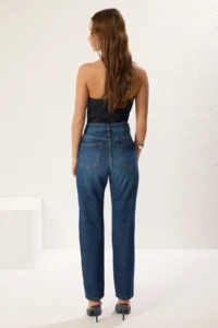 TRENDYOLMİLLA Dark Blue High Waist Plain Kesim Straight 100% Cotton Non-Stretch jeans - Image 5