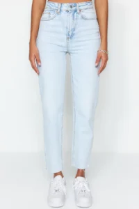 TRENDYOLMİLLA Light Blue High Waist Less Flexible Mom Cut Hem jeans - Image 5