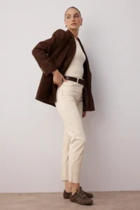TRENDYOLMİLLA Ecru High Waist Middle Flexible Mom Kesik Hem jeans - Image 12