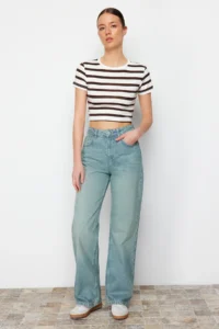 TRENDYOLMİLLA Mavi Soluk Efekt Vintage High Waist Wide Leg Wide Leg 100% Cotton Non-Stretch jeans - Image 6