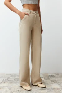 TRENDYOLMİLLA More Sustainable Beige 100% Tencel™ Low Waist Wide Leg jeans - Image 3