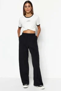 TRENDYOLMİLLA Black Wide Leg/Rahat Kesim High Waist Flexible Knitting Pants - Image 2