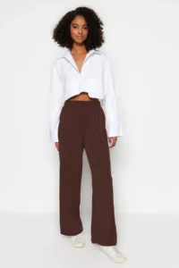 TRENDYOLMİLLA Brown Wide Leg/Rahat Kesim High Waist Flexible Pants - Image 2