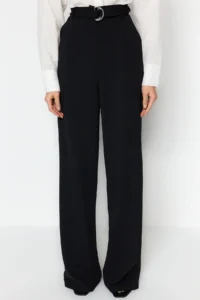 TRENDYOLMİLLA Black Arched Wideleg/Wide Leg Regular Waist smart Crepe Material Knitting Pants - Image 3