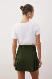 TRENDYOLMiLLA Khaki Cargo with pocket Weaving Skirt Look Shorts - Image 5