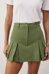 TRENDYOLMiLLA Khaki Cargo with pocket Weaving Skirt Look Shorts - Image 9