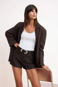 TRENDYOLMiLLA Brown High Waist City Size denim Shorts