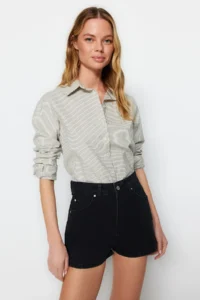 TRENDYOLMiLLA Black High Waist Mini denim Shorts