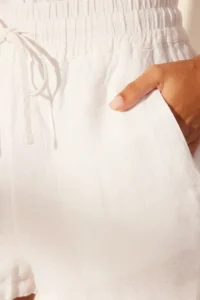 TRENDYOLMiLLA White 100% Linen Elastic Waist High Waist Shorts - Image 5