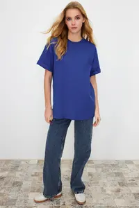 TRENDYOLMİLLA Saks Blue 100% Thick Cotton Oversized/Wide Pattern Crew Neck Knitting T-Shirt - Image 3