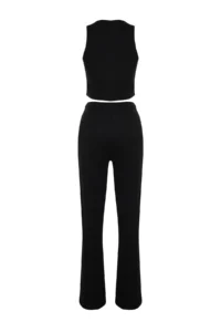 TRENDYOLMİLLA Black buttoned V-neck Wide Leg Knitting Vest/Pants Top and Bottom Set - Image 8