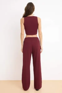 TRENDYOLMİLLA Burgundy buttoned V-neck Wide Leg Knitting Vest/Pants Top and Bottom Set - Image 4