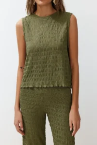 TRENDYOLMİLLA Khaki textured Regular/Normal Pattern Zero Sleeve Flexible Knitting Blouse Pants Top and Bottom Set - Image 4
