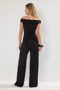 TRENDYOLMİLLA Black Carmen Collar Flexible Knitting Blouse/Pants Top and Bottom Set - Image 4