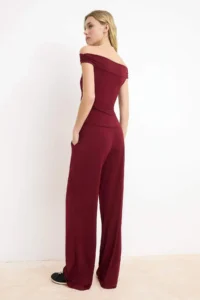 TRENDYOLMİLLA Burgundy Carmen Collar Flexible Knitting Blouse/Pants Top and Bottom Set - Image 4