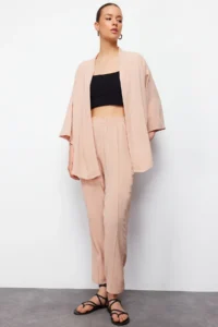 TRENDYOLMİLLA Stone Weaving Kimono-Pants Set - Image 2