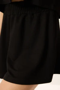 TRENDYOLMİLLA Black Soft Touch T-Shirt and Shorts Knitting Top and Bottom Set - Image 4