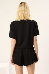 TRENDYOLMİLLA Black Soft Touch T-Shirt and Shorts Knitting Top and Bottom Set - Image 5
