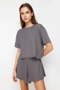 TRENDYOLMİLLA Anthracite Soft Touch T-Shirt and Shorts Knitting Top and Bottom Set - Image 3